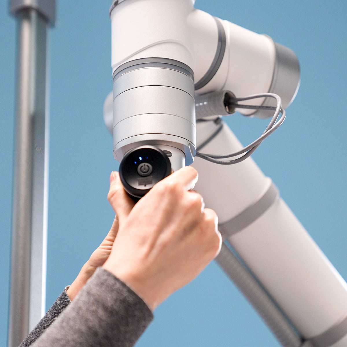 Alfine Titanium II Massage Robot